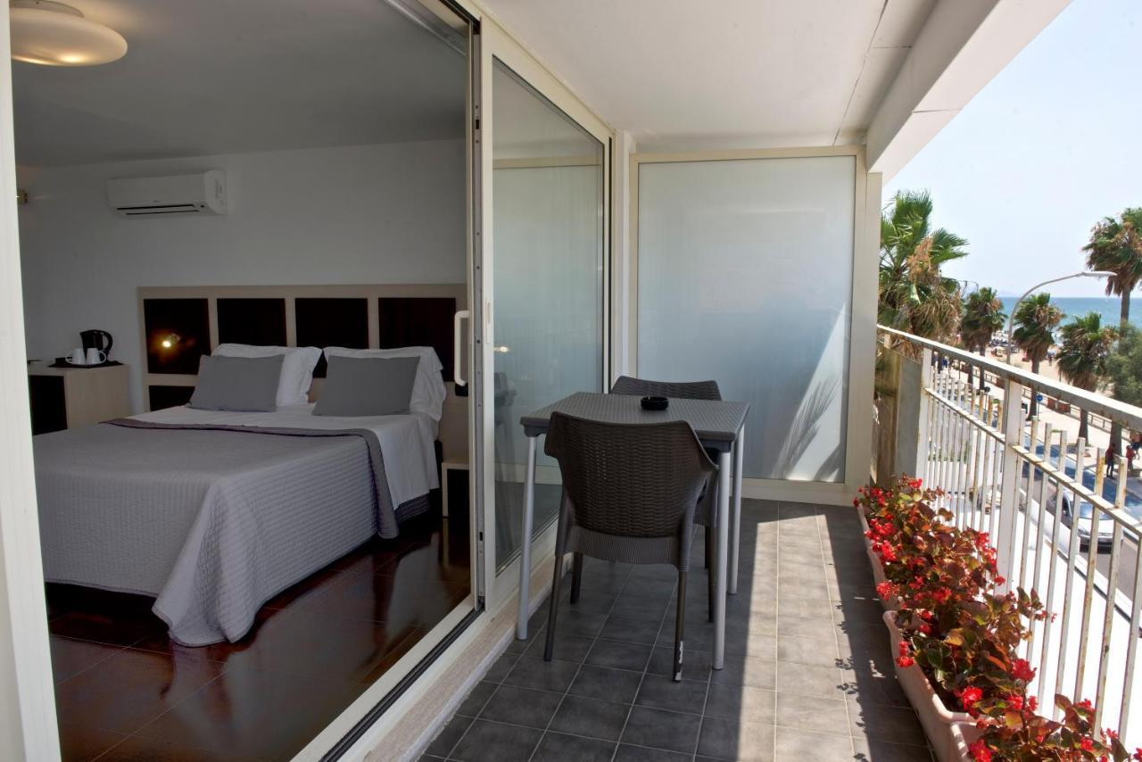 Hotel Ristorante Centosedici تيراتشينا المظهر الخارجي الصورة